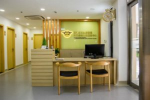 五里桥街道顾卞裘莉敬老院